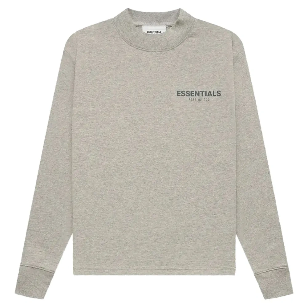 Футболка с воротником-стойкой