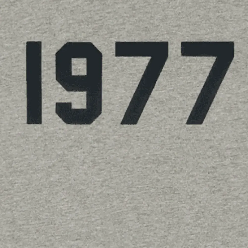 Футболка с длинными рукавами 1977