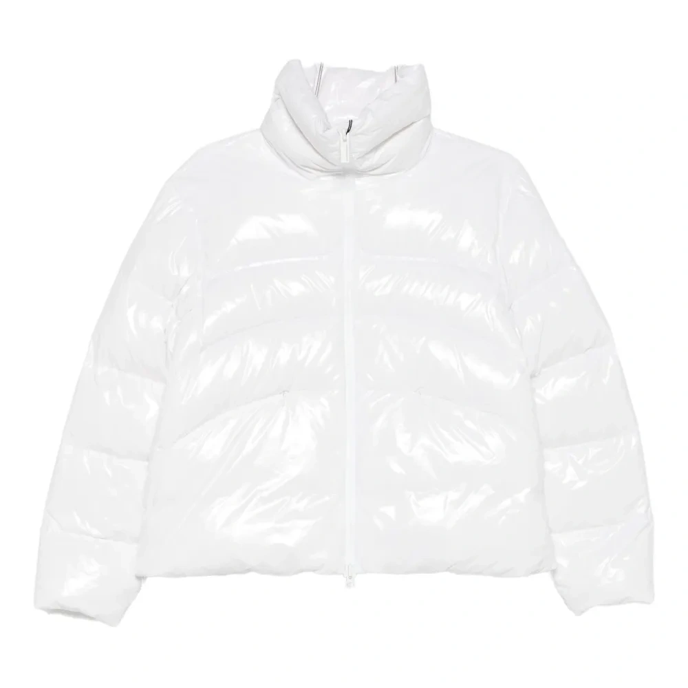 Пуховик на молнии