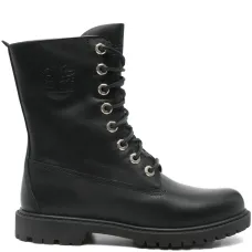 Ботинки на шнуровке
