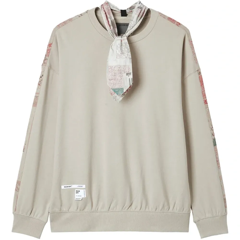 Свитшот с узорными рукавами