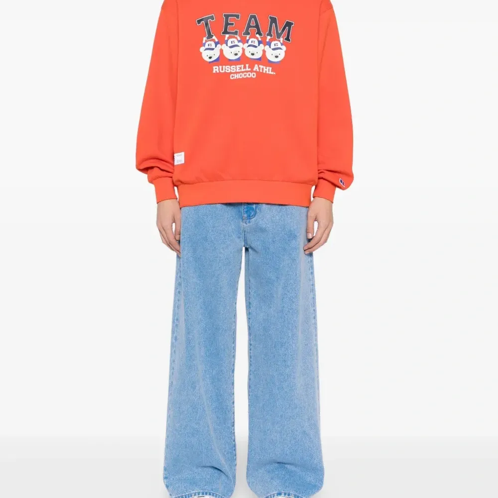 Толстовка с графичным узором