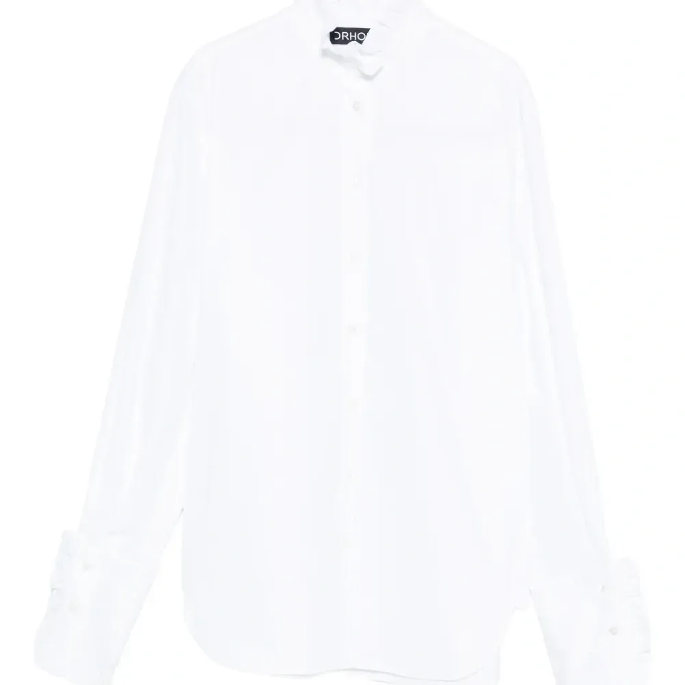 Рубашка с рюшами