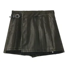 Плиссированные шорты с пряжкой