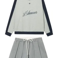 Комплект с плиссированной юбкой Комплект с плиссированной юбкой