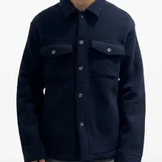 Куртка с накладными карманами на пуговицах