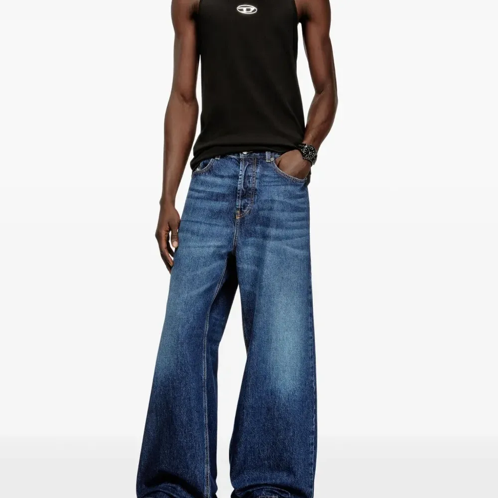 Футболка T-LIFTY-IOD