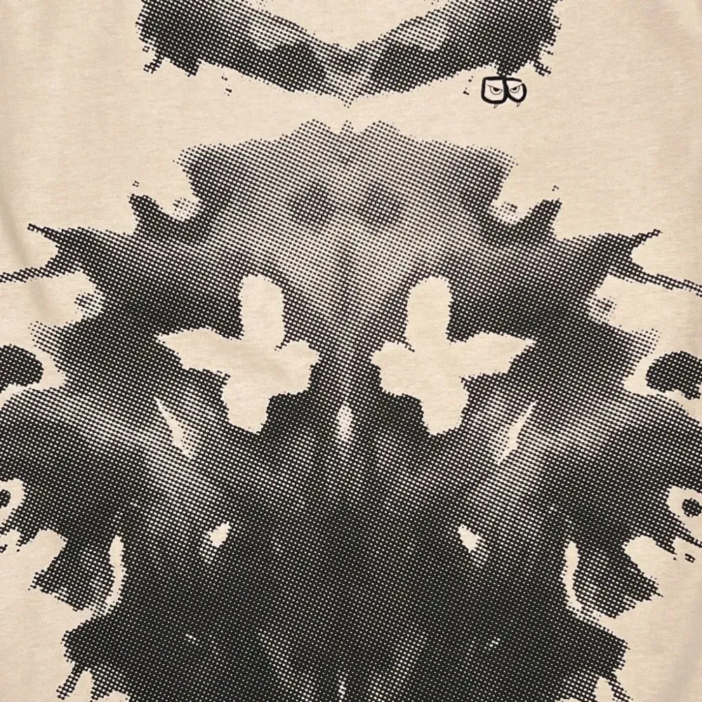 Футболка с принтом Роршаха