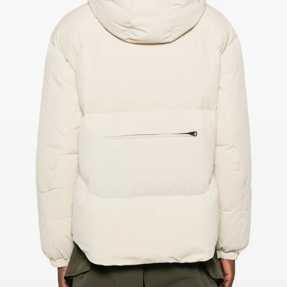 Стёганое пальто с капюшоном