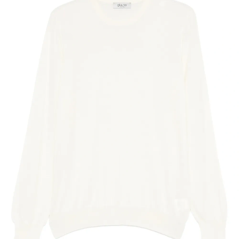 Свитер с круглым вырезом