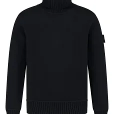 Свитер с воротником-стойкой и нашивками Свитер с воротником-стойкой и нашивками