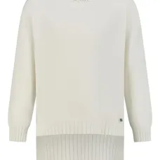 Джемпер с вырезом "лодочка"