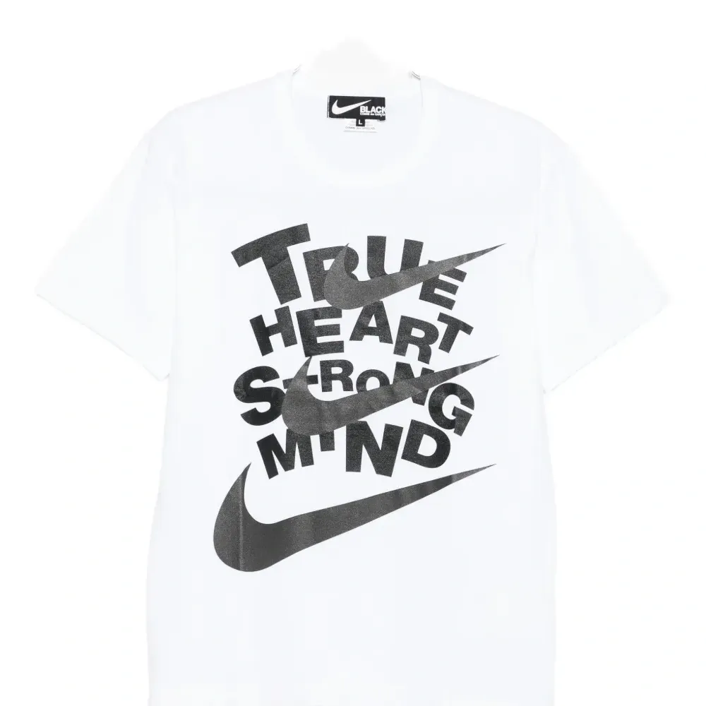 Футболка с принтом-слоганом