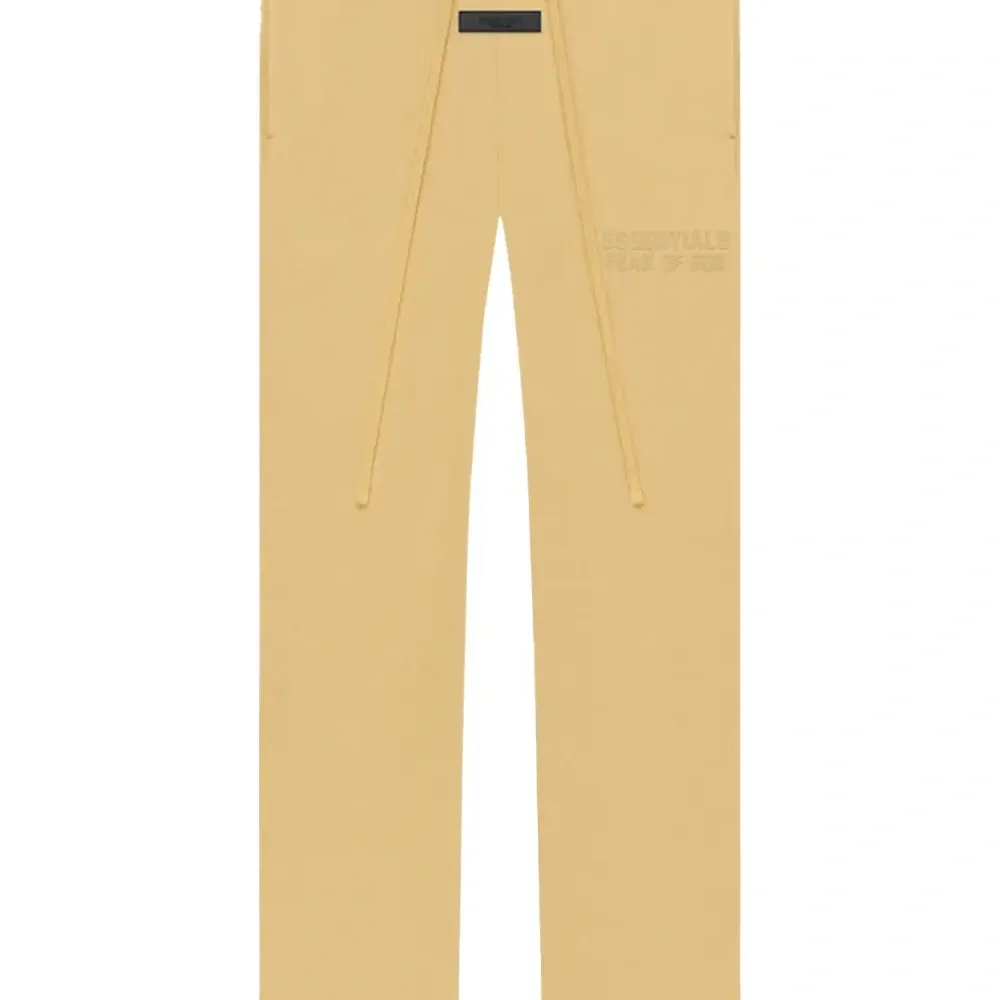 Спортивные брюки на завязках