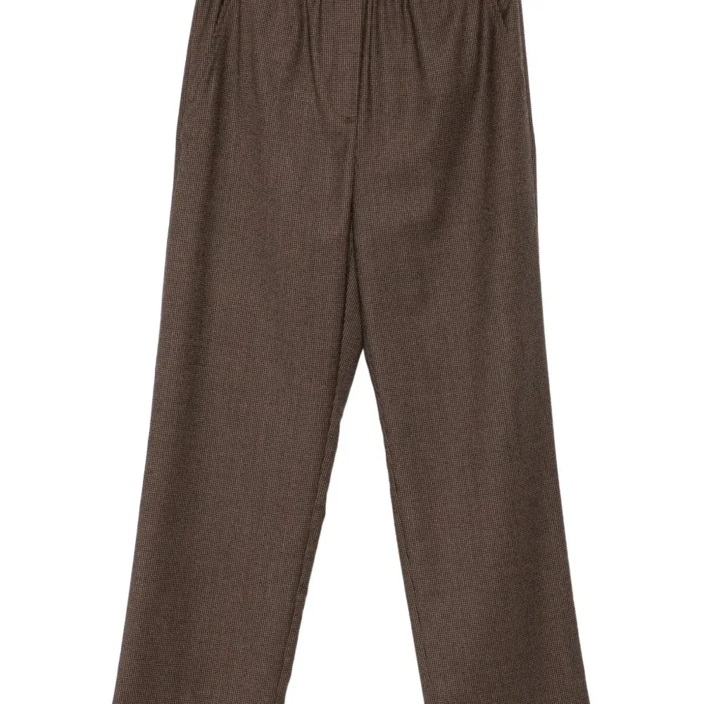 Брюки на эластичном поясе