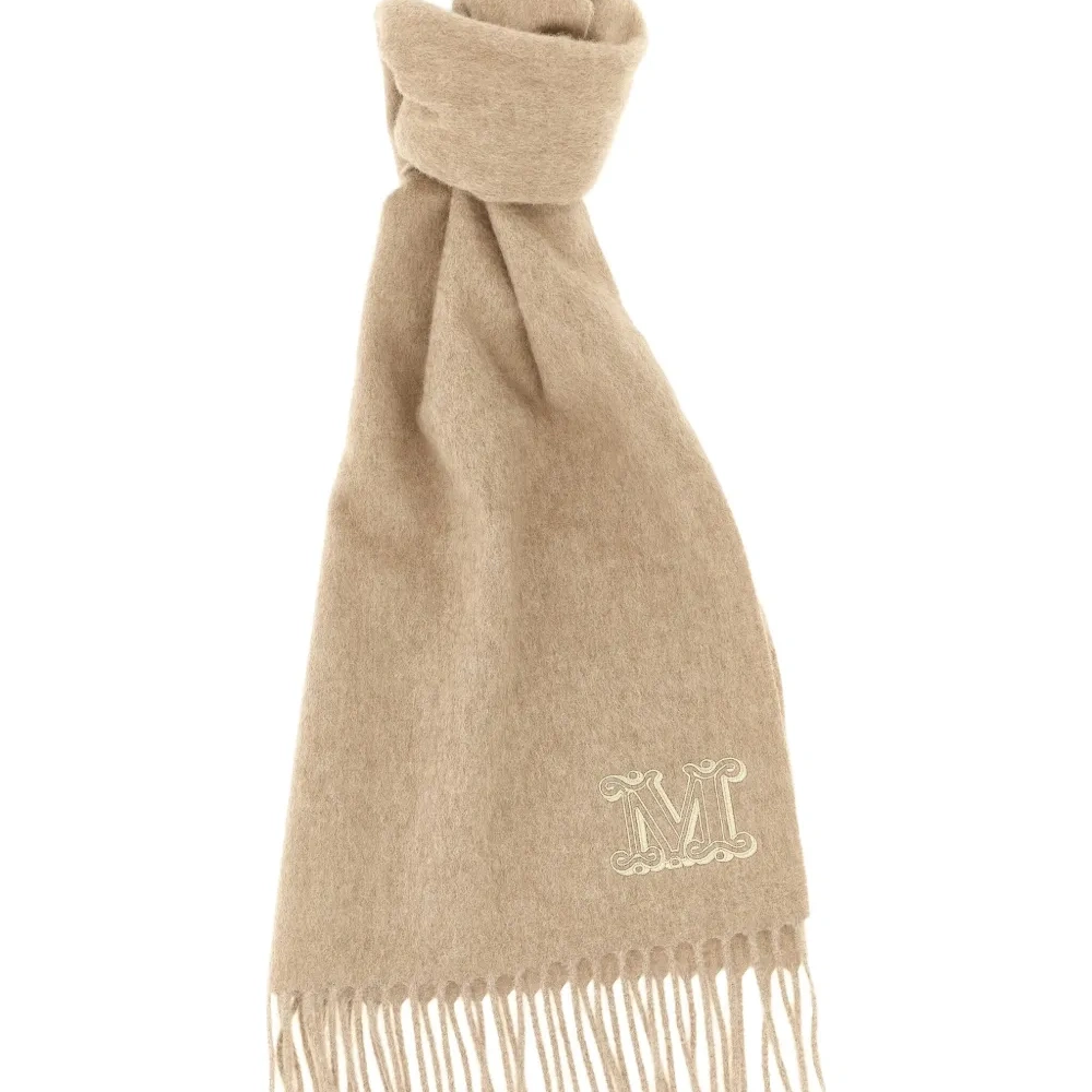 Шарф с бахромой и логотипом Шарф с бахромой и логотипом