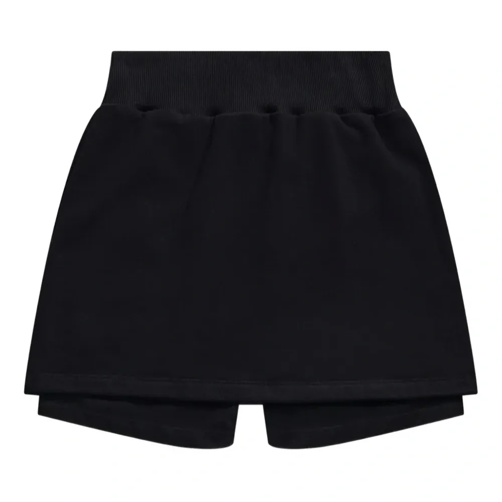 Мини-скорт с кристаллами и вырезами