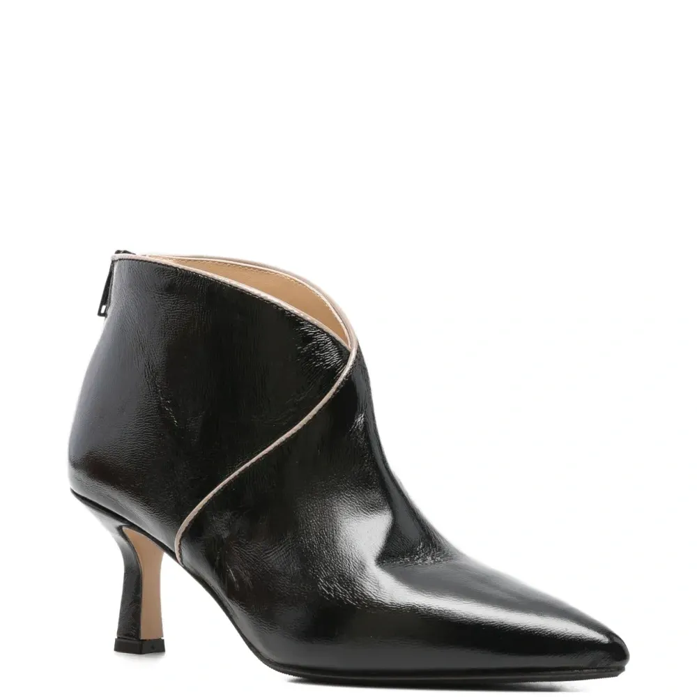 Ботильоны с заострённым носком