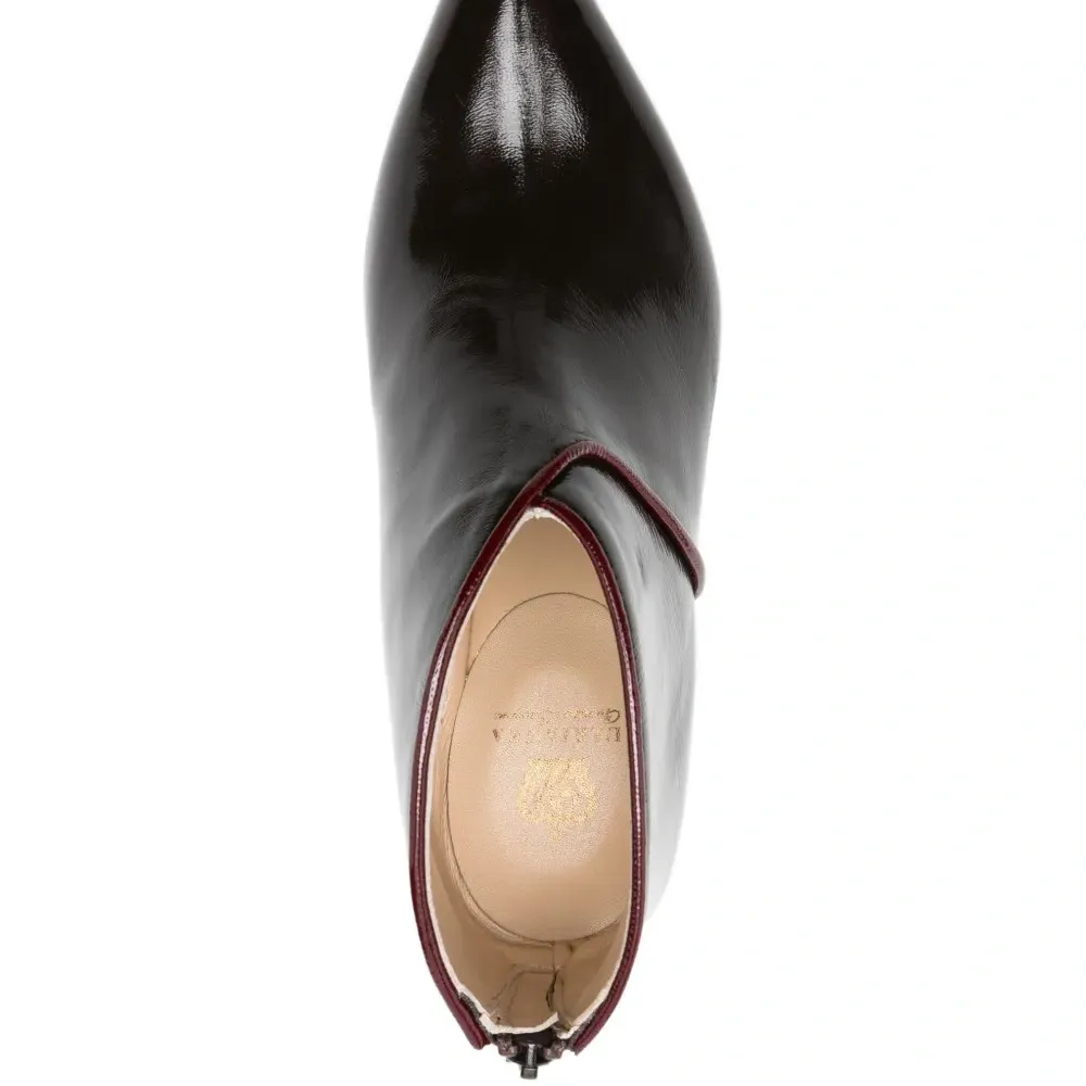 Ботинки с контрастной отделкой