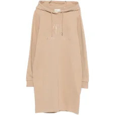 Платье с капюшоном и длинными рукавами