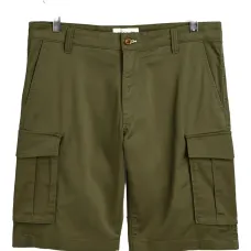 Бермуды-карго с поясными шлевками