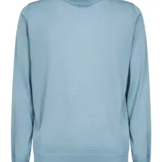 Свитер с воротником-гольф