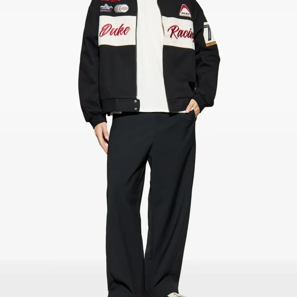 Футболка с принтом логотипа