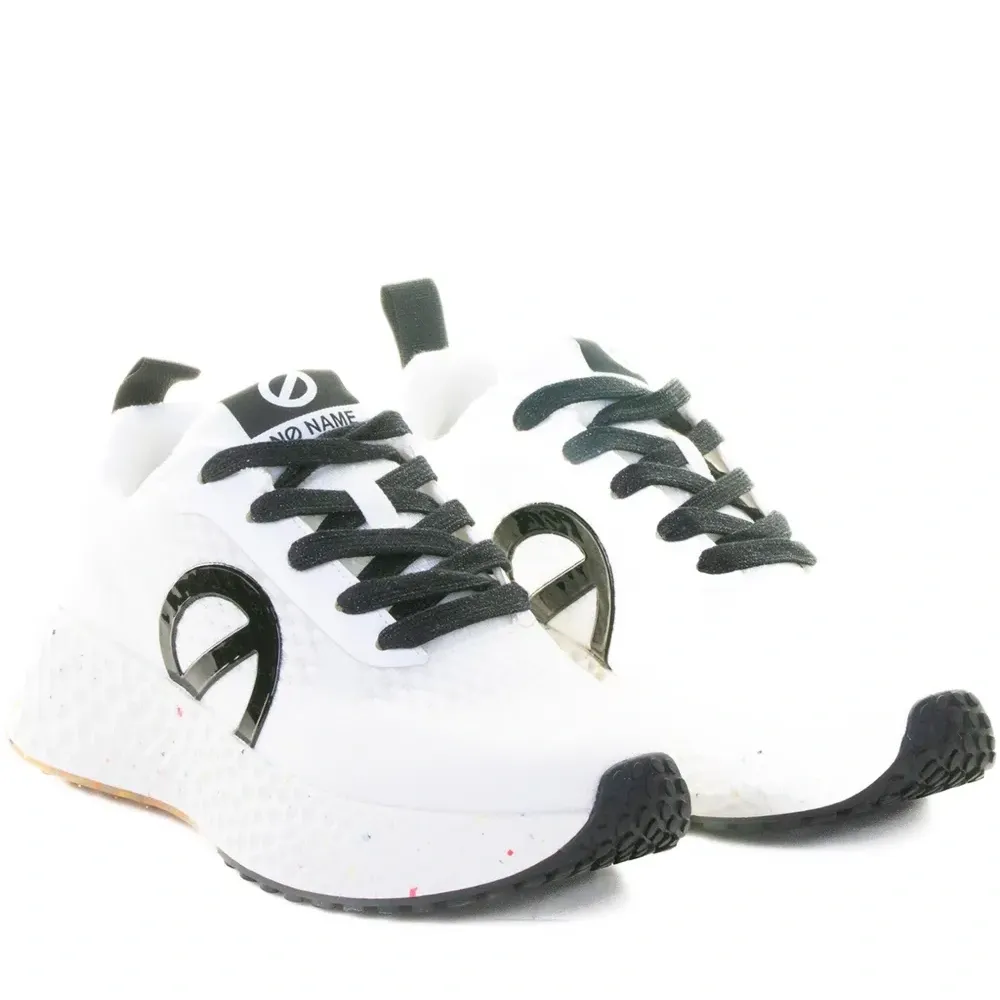 Кроссовки Carter Fly на шнуровке