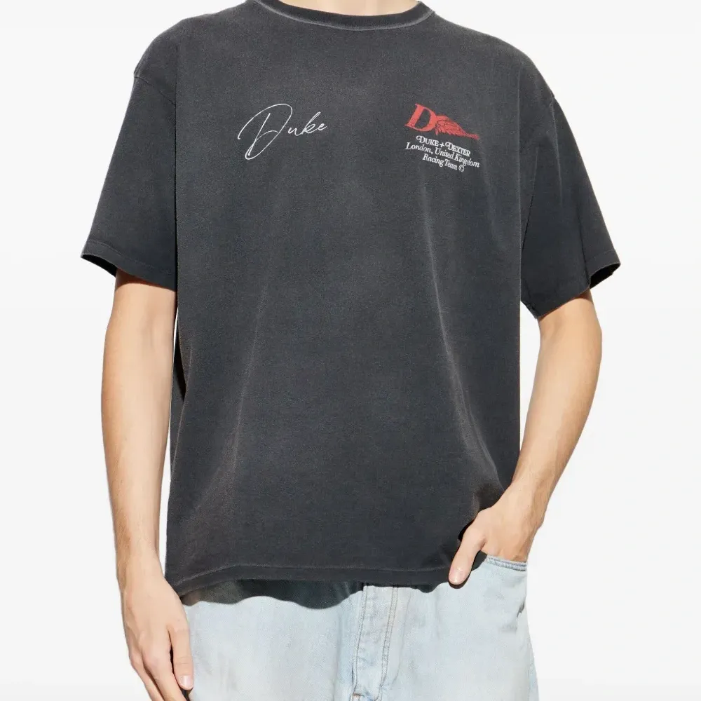 Футболка с графическим принтом