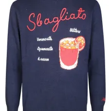 Свитер с вышивкой