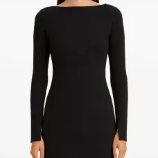 Платье миди с длинными рукавами и воротником-хомутом Платье миди с длинными рукавами и воротником-хомутом