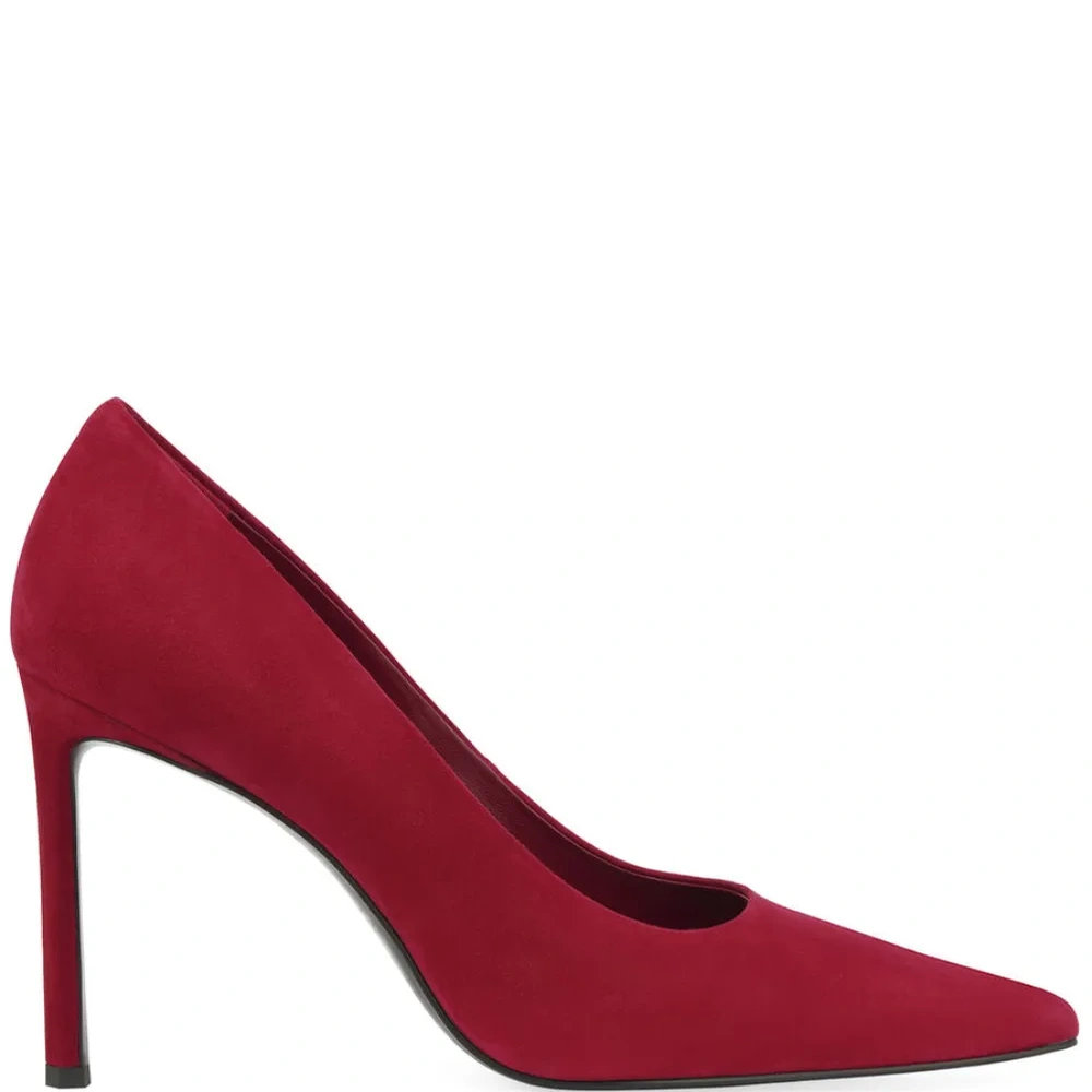 Туфли на каблуке