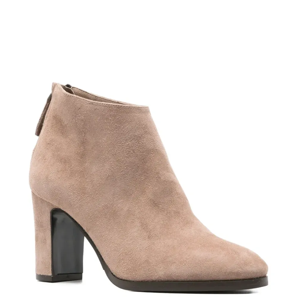 Кожаные ботинки на молнии