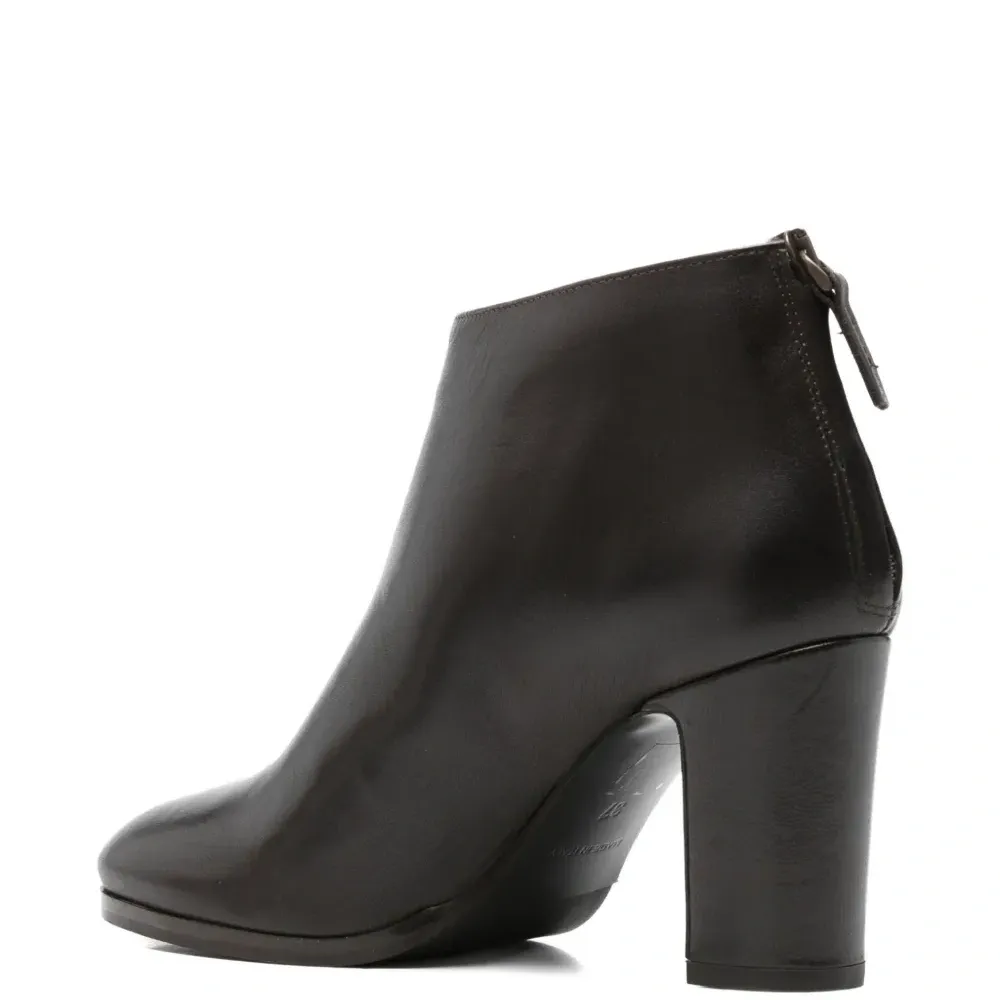 Кожаные ботильоны на молнии Кожаные ботильоны на молнии