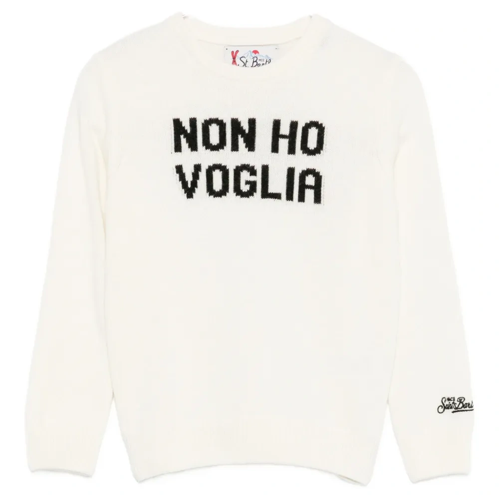 Свитер с круглым вырезом