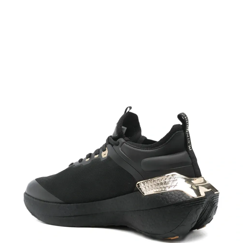 Массивные кроссовки Массивные кроссовки