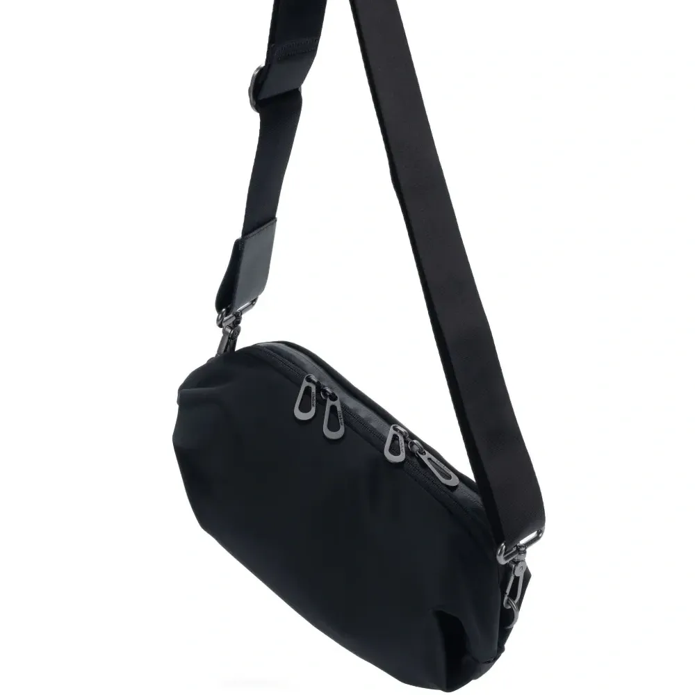 Сумка на плечо Mesta