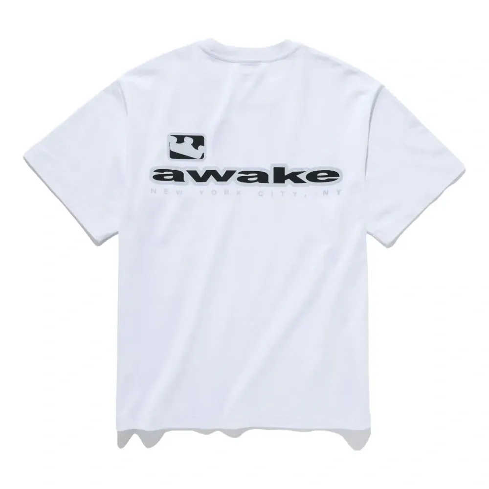 Футболка с логотипом