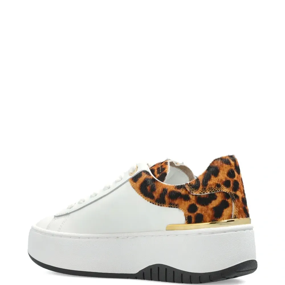 Фактурные кроссовки с леопардовым принтом