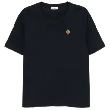 Футболка с вышитым логотипом Футболка с вышитым логотипом