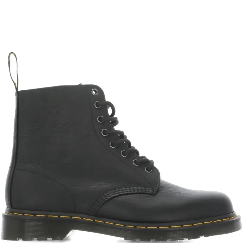 Байкерские ботинки на шнуровке