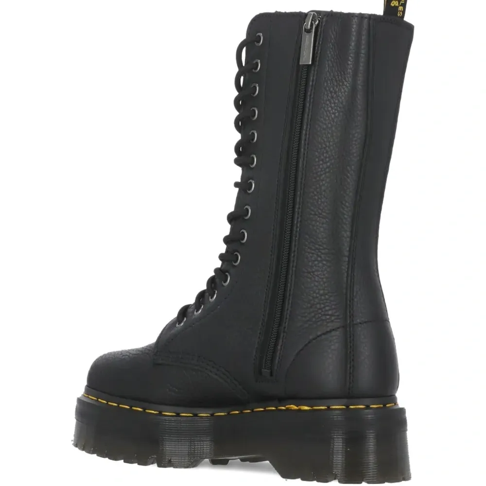 Ботинки на платформе со шнуровкой