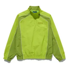 Спортивная куртка на молнии до середины