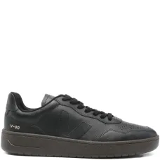 Кроссовки V-90 Кроссовки V-90