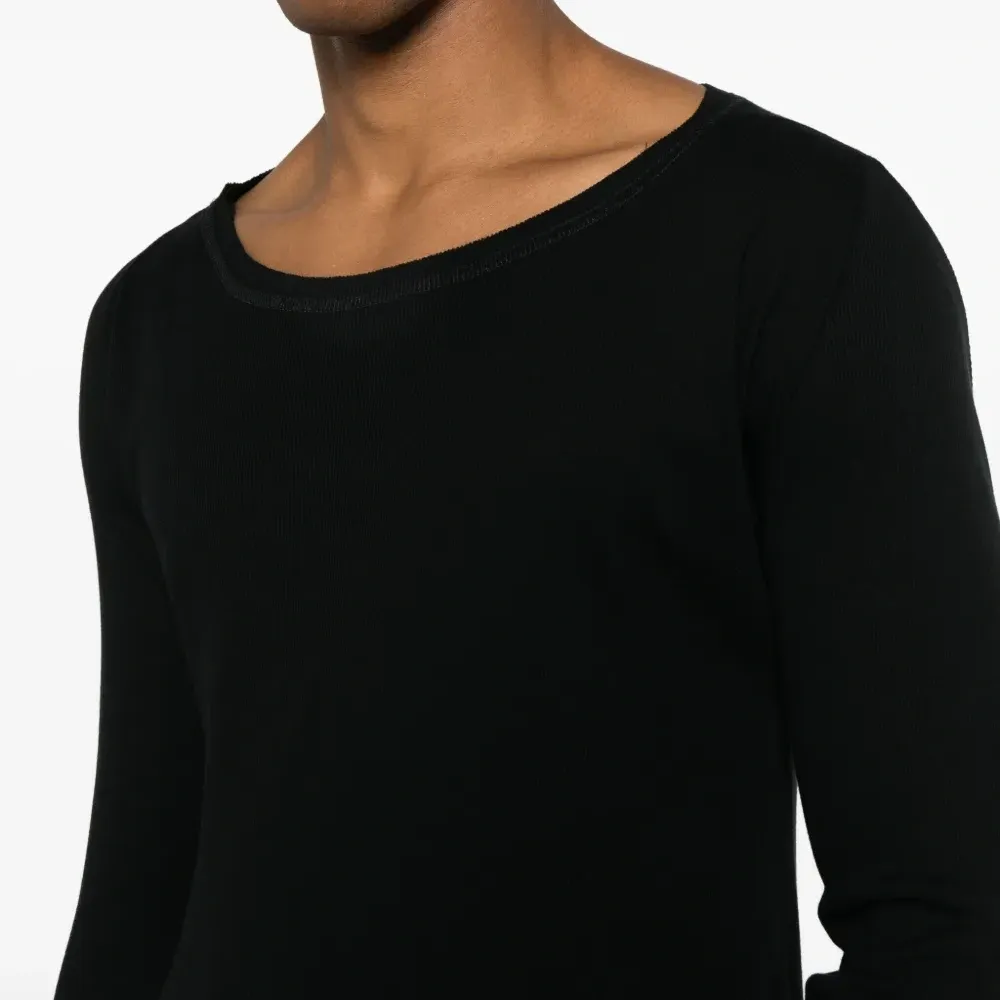 Футболка с длинными рукавами