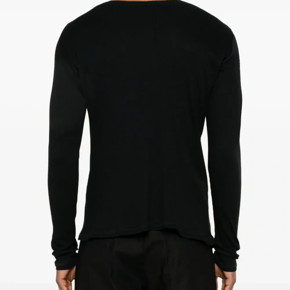 Футболка с длинными рукавами