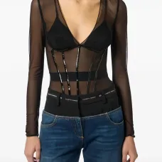 Блузка из тюля