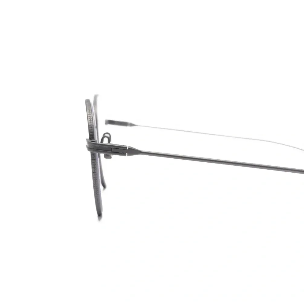 Очки в круглой оправе Очки в круглой оправе