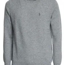 Свитер с вышитым логотипом