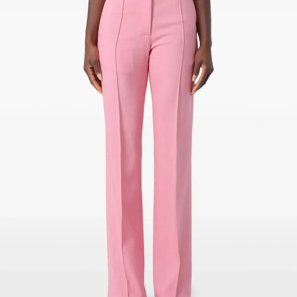 Брюки с отделкой швами